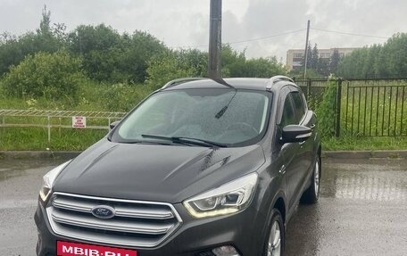 Ford Kuga III, 2017 год, 1 690 000 рублей, 3 фотография