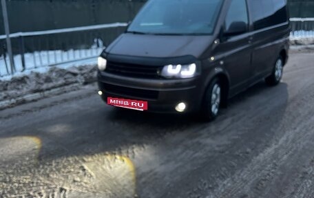 Volkswagen Multivan T5, 2009 год, 1 350 000 рублей, 6 фотография