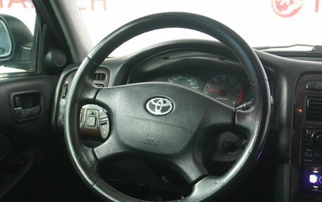 Toyota Avensis III рестайлинг, 2001 год, 318 000 рублей, 16 фотография