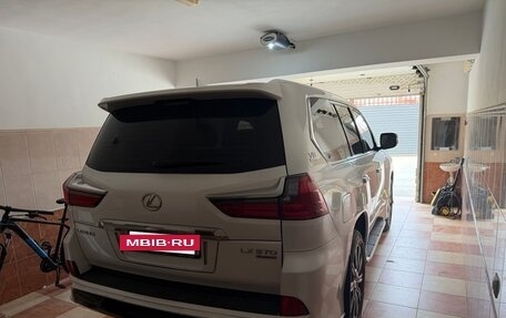 Lexus LX III, 2018 год, 7 700 000 рублей, 2 фотография