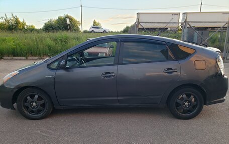 Toyota Prius, 2008 год, 450 000 рублей, 3 фотография