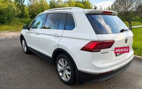 Volkswagen Tiguan II, 2017 год, 2 200 000 рублей, 8 фотография