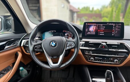 BMW 5 серия, 2021 год, 4 400 000 рублей, 14 фотография