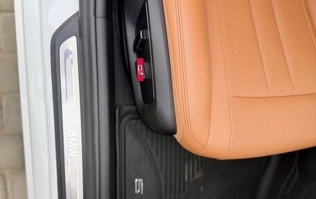 BMW 5 серия, 2021 год, 4 400 000 рублей, 27 фотография