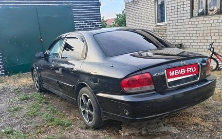 Hyundai Sonata IV рестайлинг, 2005 год, 300 000 рублей, 4 фотография