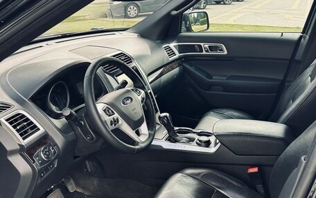 Ford Explorer VI, 2015 год, 1 850 000 рублей, 11 фотография