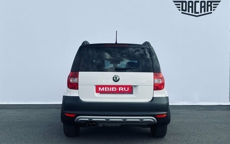 Skoda Yeti I рестайлинг, 2012 год, 1 030 000 рублей, 6 фотография