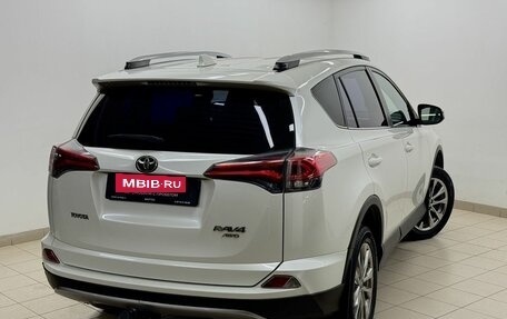 Toyota RAV4, 2016 год, 2 829 000 рублей, 9 фотография