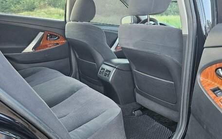Toyota Camry, 2010 год, 1 250 000 рублей, 5 фотография