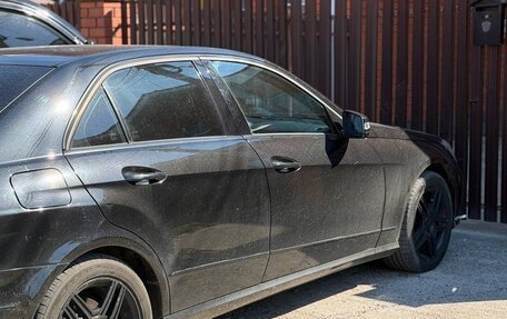 Mercedes-Benz E-Класс, 2011 год, 1 100 000 рублей, 2 фотография