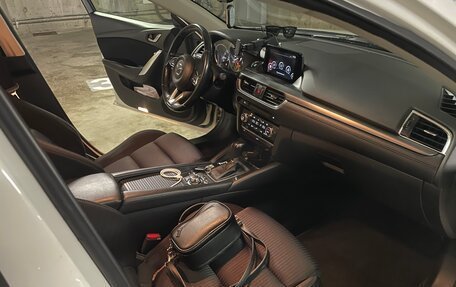 Mazda 6, 2017 год, 1 359 000 рублей, 24 фотография