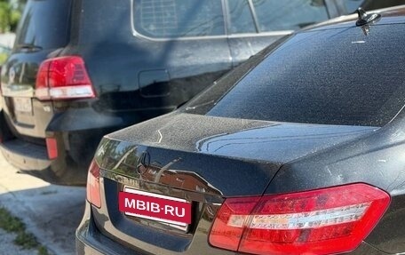 Mercedes-Benz E-Класс, 2011 год, 1 100 000 рублей, 5 фотография