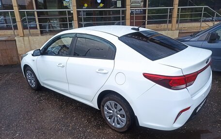 KIA Rio IV, 2018 год, 1 250 000 рублей, 3 фотография