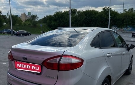 Ford Fiesta, 2015 год, 850 000 рублей, 5 фотография