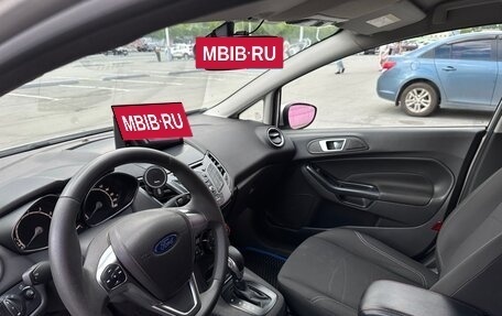 Ford Fiesta, 2015 год, 850 000 рублей, 9 фотография
