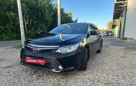 Toyota Camry, 2015 год, 1 950 000 рублей, 15 фотография