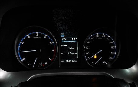 Toyota RAV4, 2015 год, 2 019 000 рублей, 17 фотография