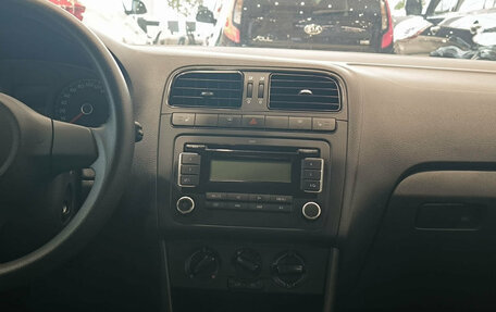 Volkswagen Polo VI (EU Market), 2012 год, 999 000 рублей, 19 фотография