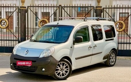 Renault Kangoo II рестайлинг, 2011 год, 1 350 000 рублей, 1 фотография