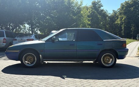 Mazda 323, 1993 год, 350 000 рублей, 3 фотография