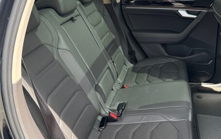 Volkswagen Touareg III, 2020 год, 4 900 000 рублей, 11 фотография