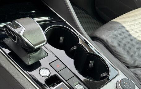 Volkswagen Touareg III, 2020 год, 4 900 000 рублей, 15 фотография