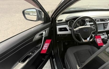 Geely Atlas I, 2018 год, 1 360 000 рублей, 20 фотография