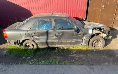 Mercedes-Benz C-Класс, 1994 год, 60 000 рублей, 2 фотография