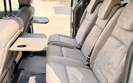 Renault Kangoo II рестайлинг, 2011 год, 1 350 000 рублей, 21 фотография