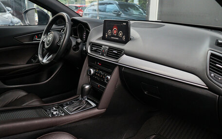 Mazda CX-4, 2023 год, 2 850 000 рублей, 8 фотография