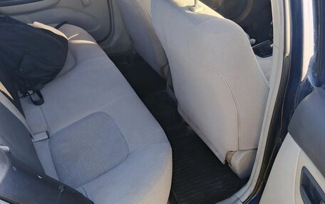 KIA Cerato I, 2005 год, 270 000 рублей, 10 фотография