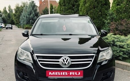 Volkswagen Tiguan I, 2010 год, 985 000 рублей, 2 фотография