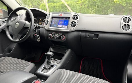 Volkswagen Tiguan I, 2010 год, 985 000 рублей, 27 фотография