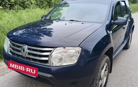Renault Duster I рестайлинг, 2013 год, 700 000 рублей, 2 фотография