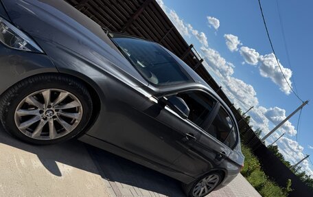BMW 3 серия, 2018 год, 1 300 000 рублей, 3 фотография