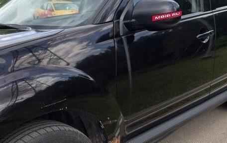 Mitsubishi Outlander III рестайлинг 3, 2010 год, 900 000 рублей, 13 фотография