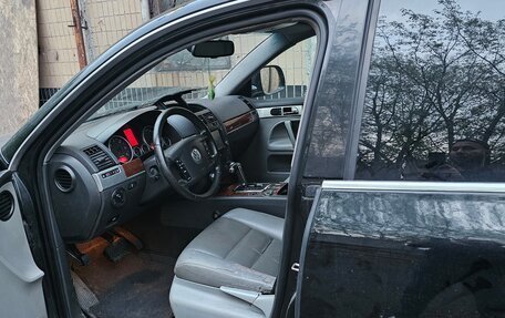 Volkswagen Touareg III, 2009 год, 600 000 рублей, 4 фотография