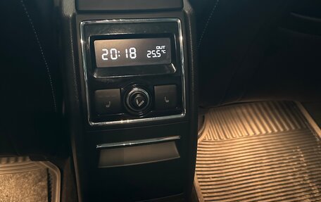 Skoda Superb III рестайлинг, 2010 год, 1 800 000 рублей, 9 фотография