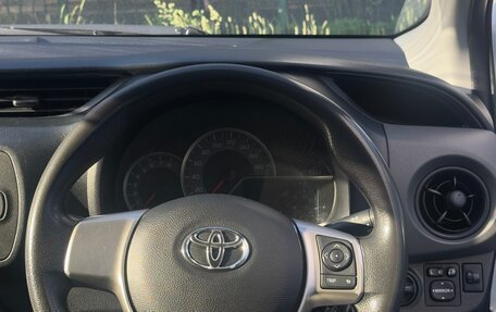 Toyota Vitz, 2016 год, 890 000 рублей, 10 фотография