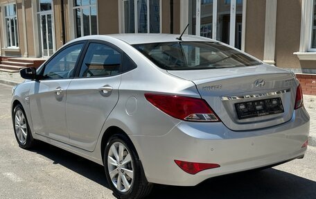 Hyundai Solaris II рестайлинг, 2015 год, 960 000 рублей, 7 фотография