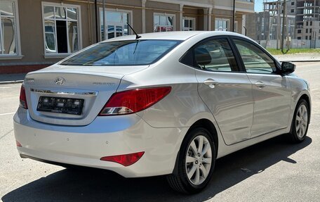 Hyundai Solaris II рестайлинг, 2015 год, 960 000 рублей, 5 фотография