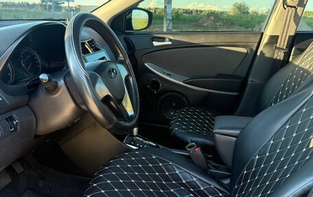 Hyundai Solaris II рестайлинг, 2013 год, 880 000 рублей, 9 фотография