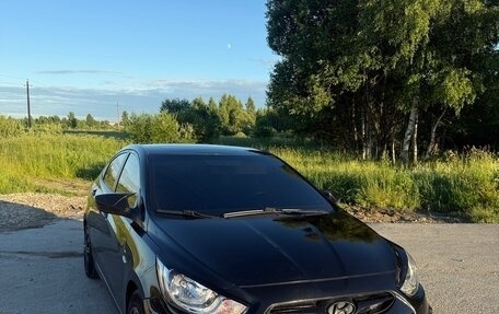 Hyundai Solaris II рестайлинг, 2013 год, 880 000 рублей, 6 фотография