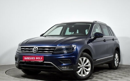 Volkswagen Tiguan II, 2017 год, 2 448 900 рублей, 2 фотография