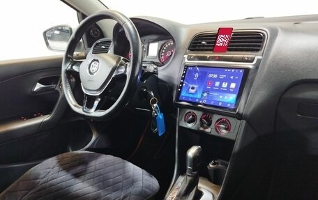 Volkswagen Polo VI (EU Market), 2016 год, 1 195 000 рублей, 13 фотография