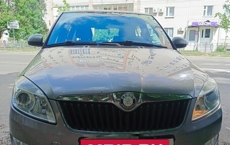 Skoda Fabia II, 2010 год, 450 000 рублей, 2 фотография