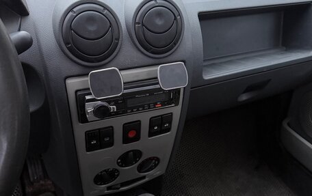 Renault Logan I, 2006 год, 85 000 рублей, 15 фотография