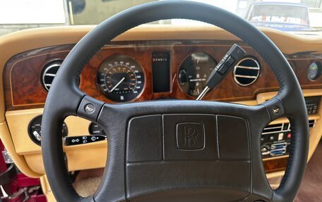 Rolls-Royce Silver Spirit Mark III, 1991 год, 5 000 000 рублей, 14 фотография