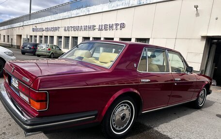 Rolls-Royce Silver Spirit Mark III, 1991 год, 5 000 000 рублей, 17 фотография