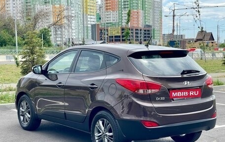 Hyundai ix35 I рестайлинг, 2013 год, 1 375 000 рублей, 3 фотография